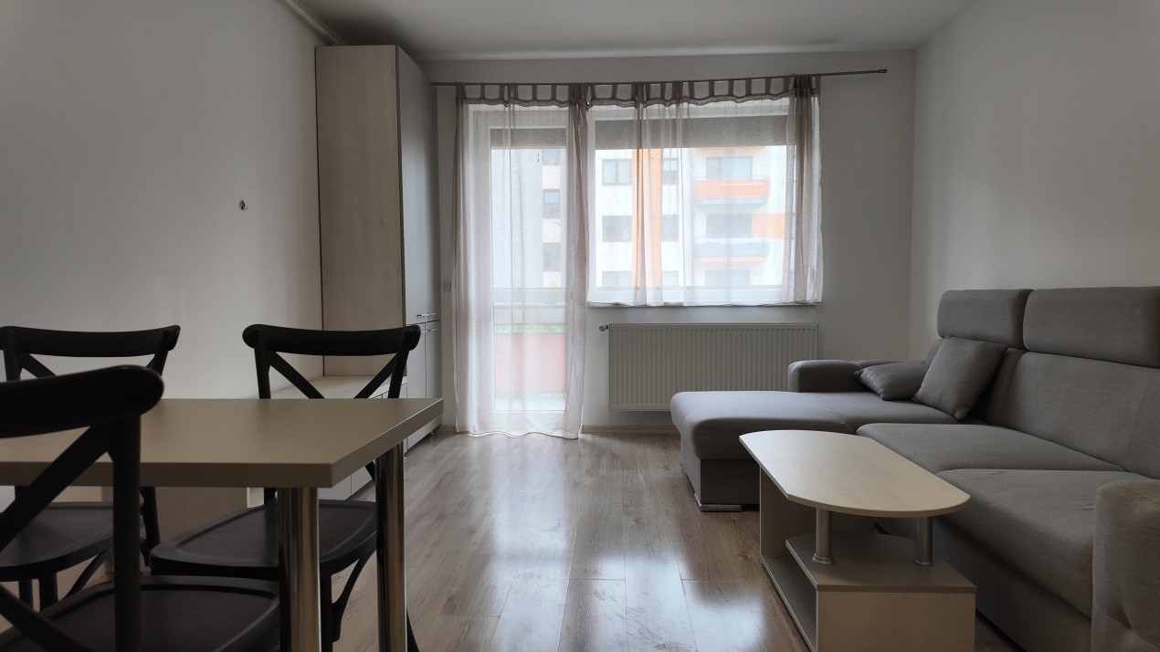 Studio modern și complet mobilat, în zona Tractorul