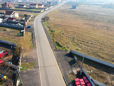 Teren 1000 mp, Rovine 2, acces la doua strazi