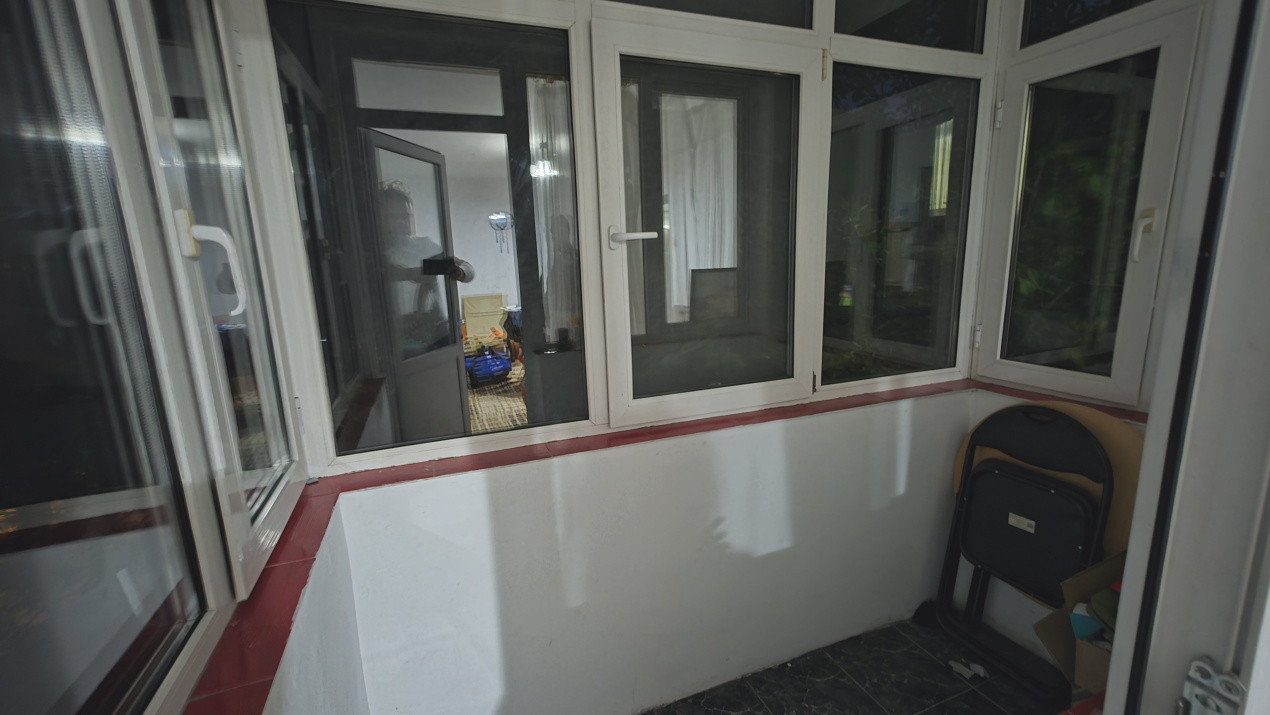 Apartament decomandat, Rovine, centrala, etajul 3