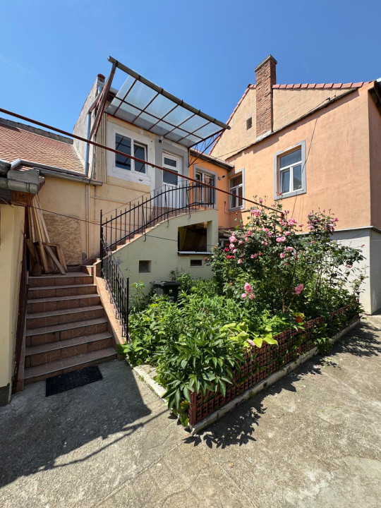 Apartament cu farmec in centrul vechi
