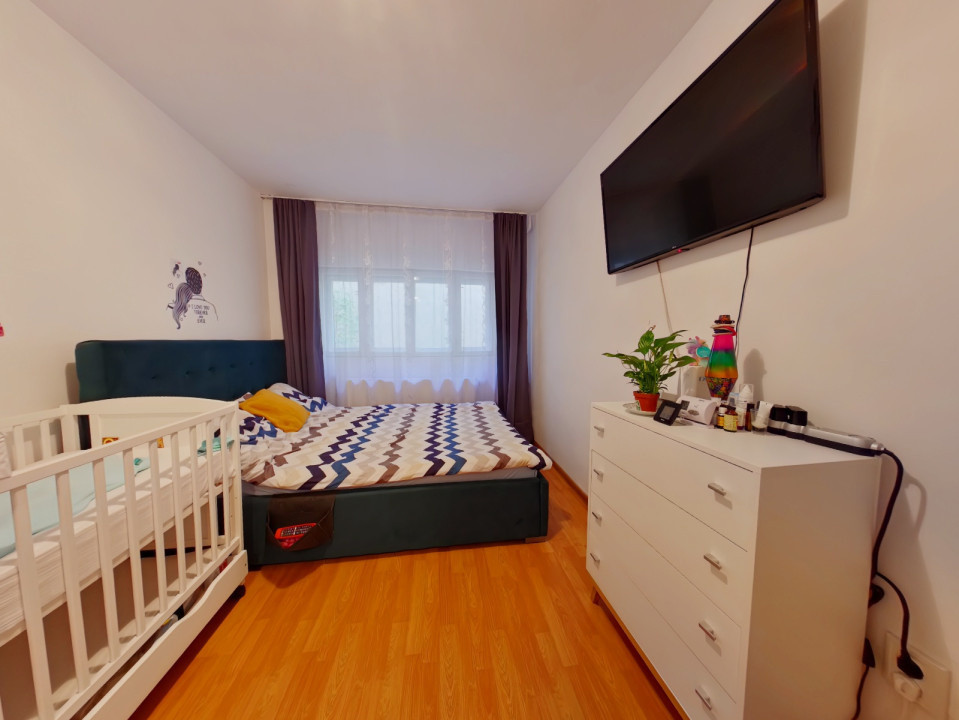 Vânzare apartament cu 2 camere, decomandat, zona Astra