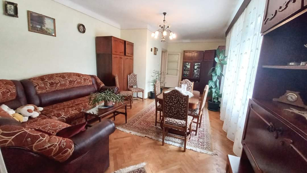 Casă singur in curte | Calea Șurii Mici | DUPLEX 