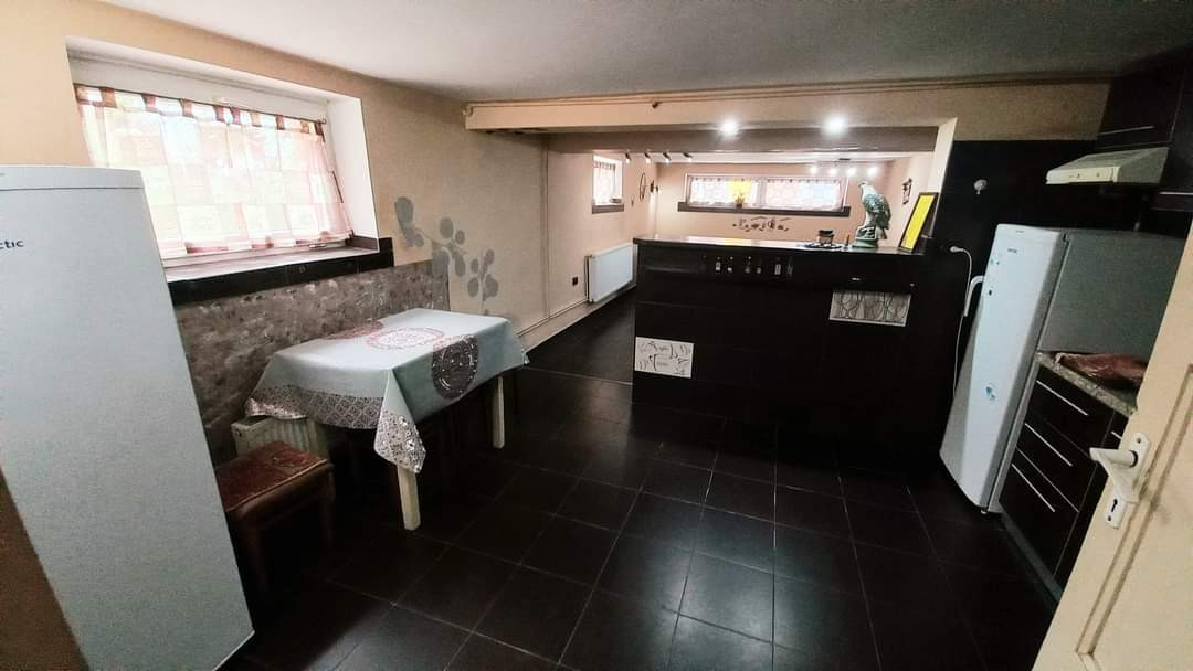 Casă singur in curte | Calea Șurii Mici | DUPLEX 