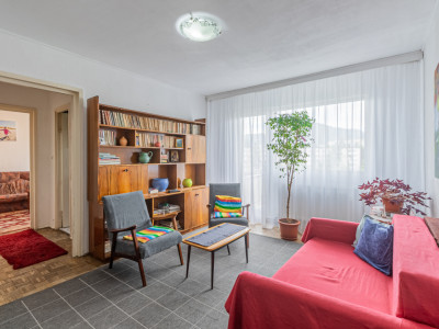 Apartament 3 camere de vânzare, Astra, Brașov, priveliște superbă, COMISION 0%