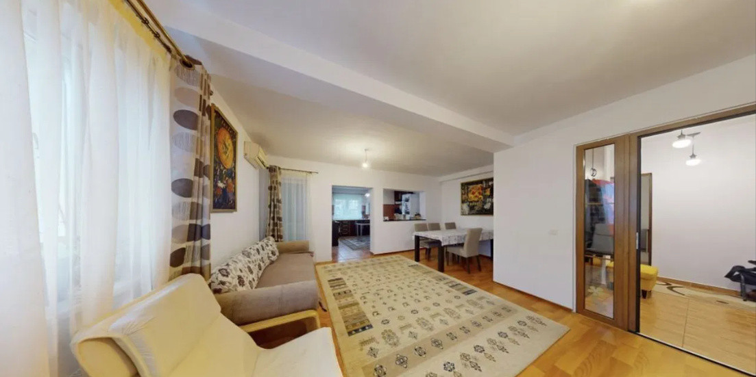 Apartament 3 camere Valea Aurie