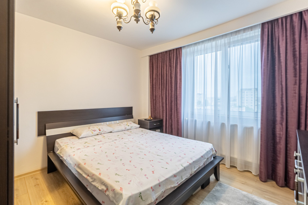 Apartament 3 camere cu priveliste, Tractorul