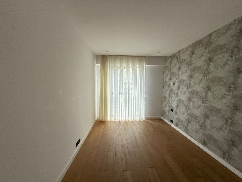 2 Camere Premium de Închiriat în One Herăstrău Tower | Loc de Parcare Inclus 