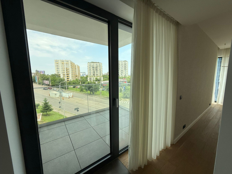 2 Camere Premium de Închiriat în One Herăstrău Tower | Loc de Parcare Inclus 