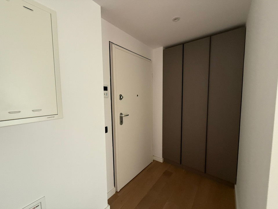 2 Camere Premium de Închiriat în One Herăstrău Tower | Loc de Parcare Inclus 