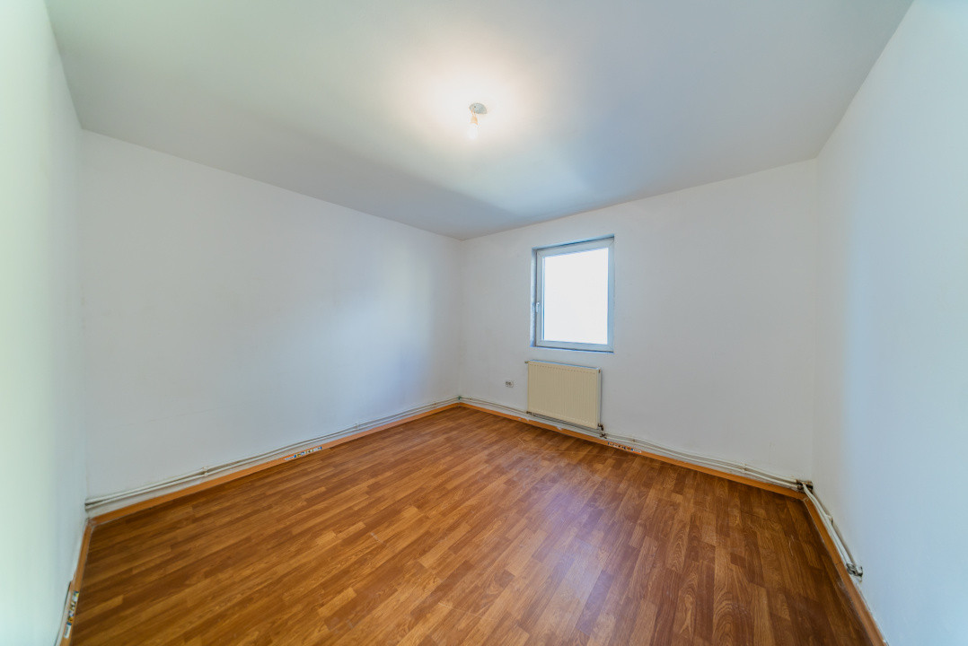 Apartament open space cu 3 camere