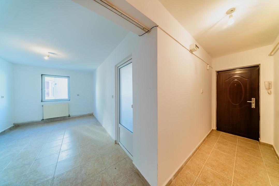 Apartament open space cu 3 camere