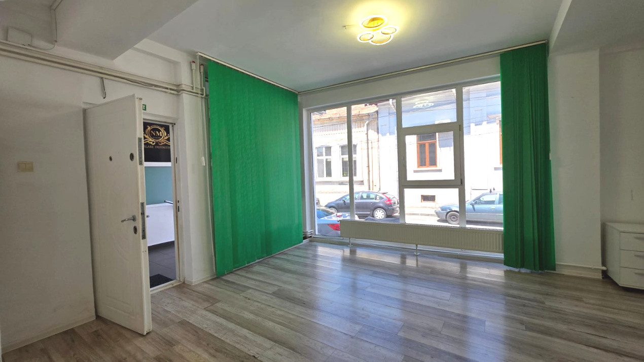  Spații Comerciale Ultracentrale de Inchiriat