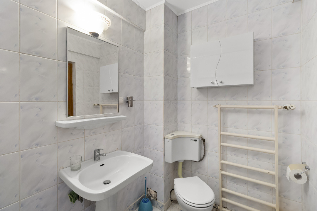 Imobil spectaculos cu 8 camere și 8 băi – Bușteni, cartier Zamora