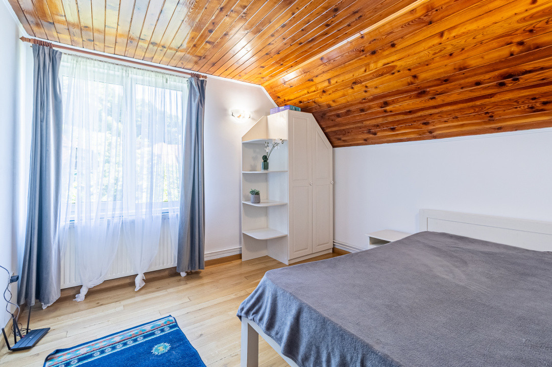 Casa cu priveliste la padure, singur in  curte