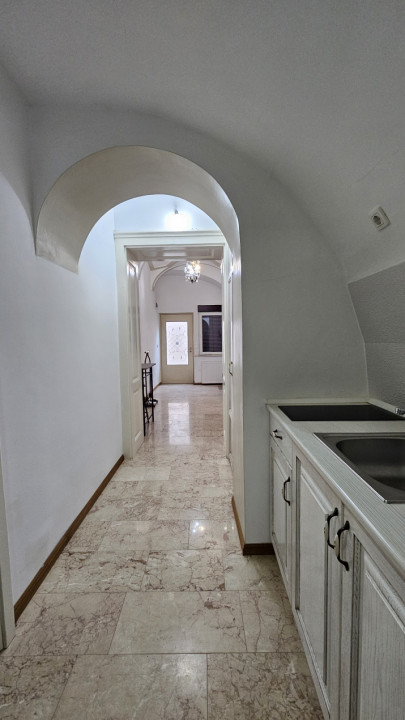Apartament la casa de inchiriat | Piata Mare | Pretabil regim hotelier 