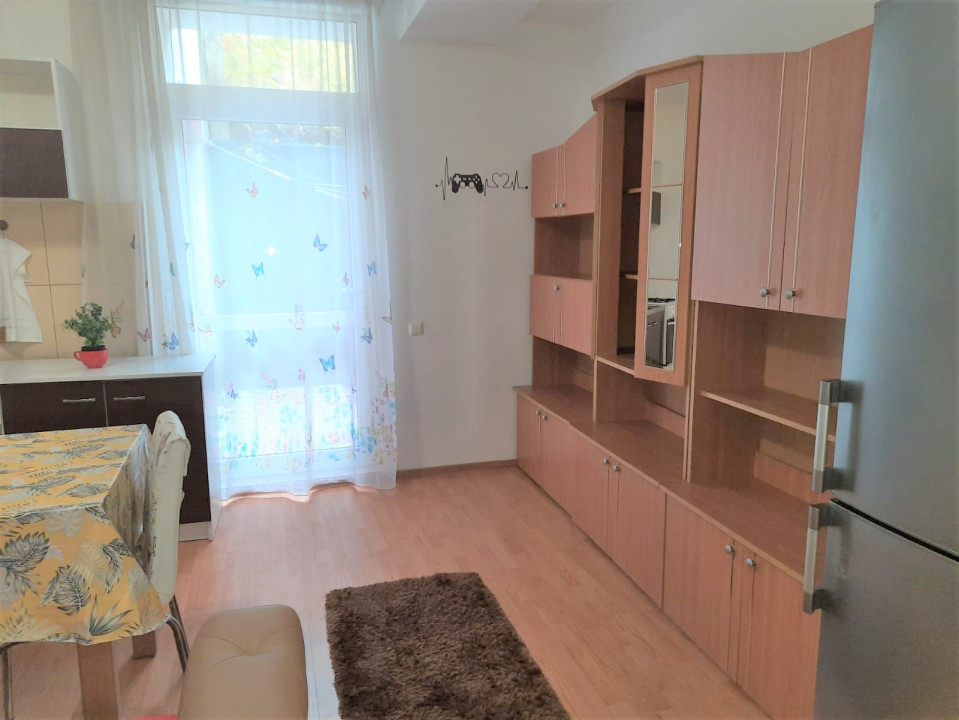 Apartament cu 2 camere tip Studio - Centrul Civic, Zona Mall Afi