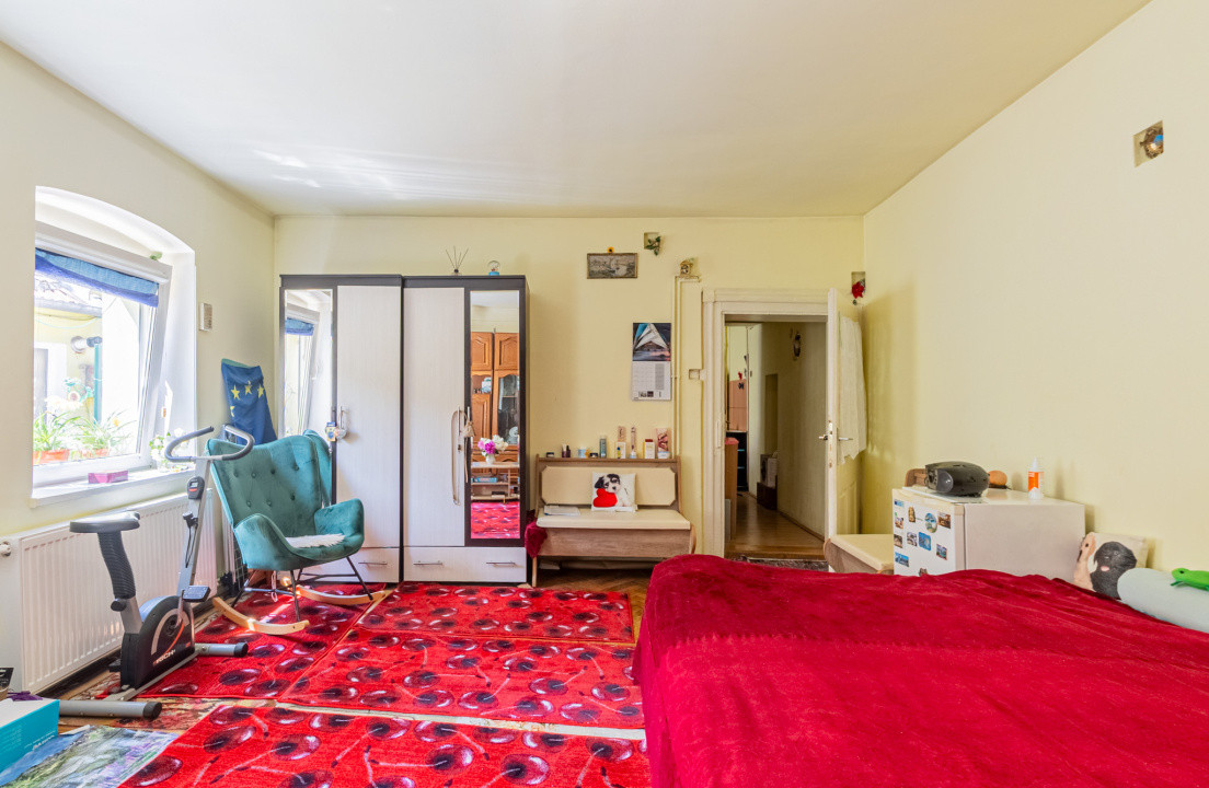 Apartament 2 camere pe Strada Lunga 