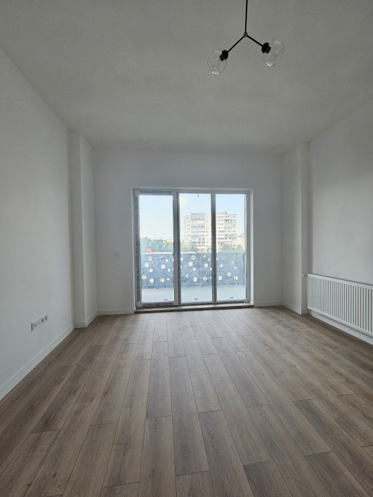 Apartament cu 3 camere - finisat la cheie - Zona Ciresica