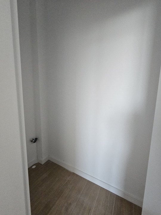 Apartament cu 3 camere - finisat la cheie - Zona Ciresica