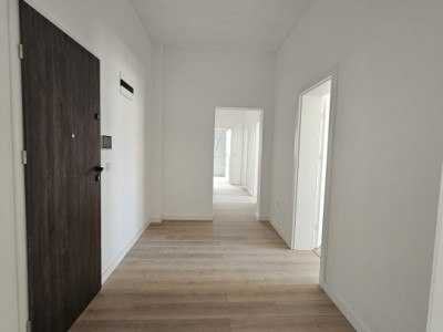 Apartament cu 3 camere - finisat la cheie - Zona Ciresica