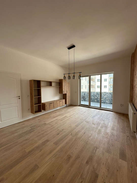 Apartament cu 2 camere - finisat la cheie - Zona Ciresica
