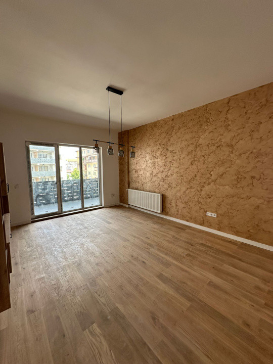 Apartament cu 2 camere - finisat la cheie - Zona Ciresica