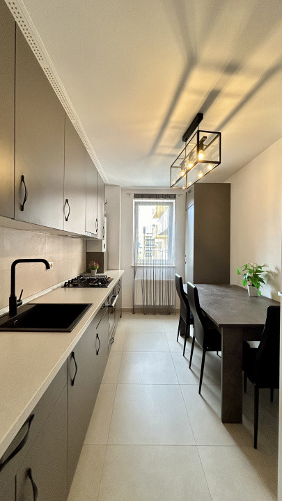 Apartament cu 3 camere, mobilat si utilat modern, Urban Plaza