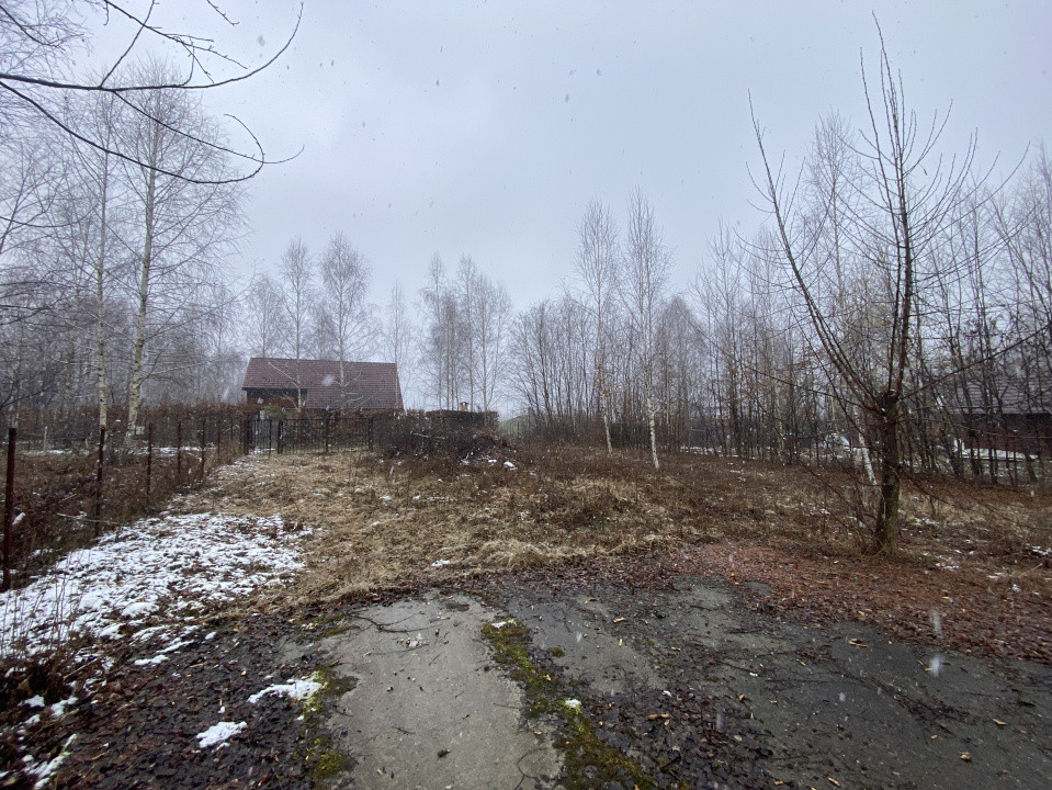 Teren de vânzare 500mp in spate la BRAMBURA PARK Valea Avrigului