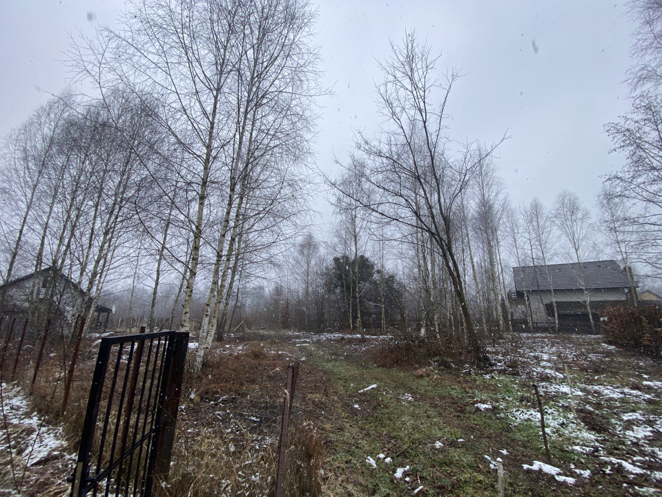 Teren de vânzare 500mp in spate la BRAMBURA PARK Valea Avrigului