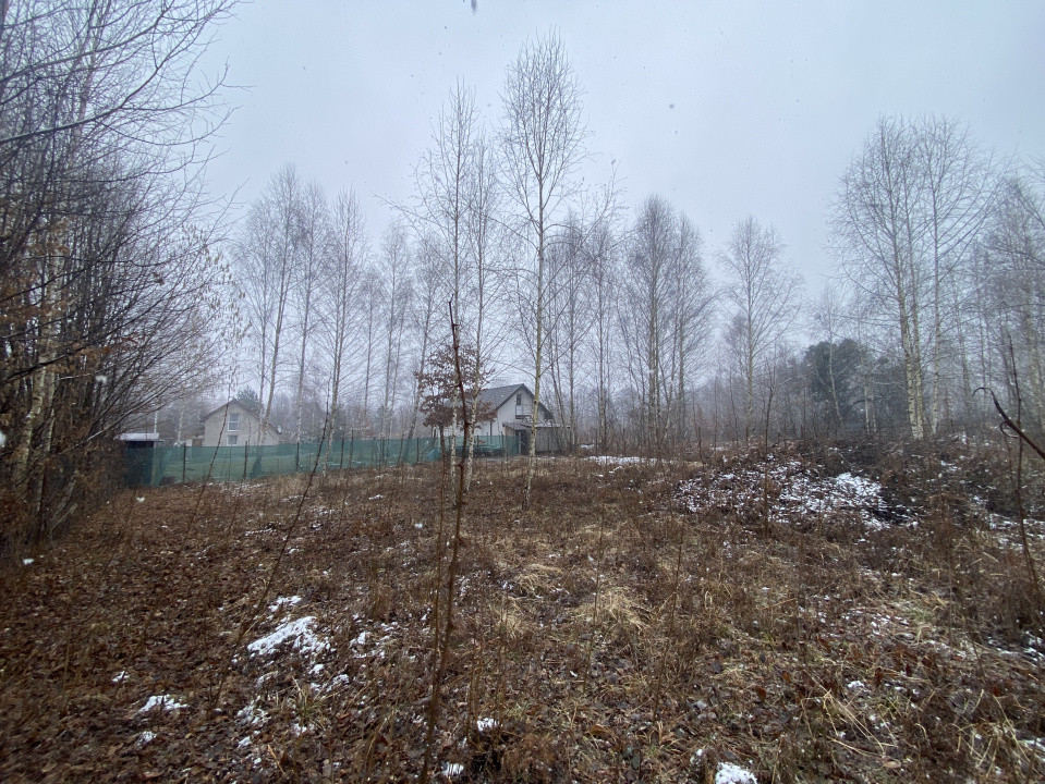 Teren de vânzare 500mp in spate la BRAMBURA PARK Valea Avrigului
