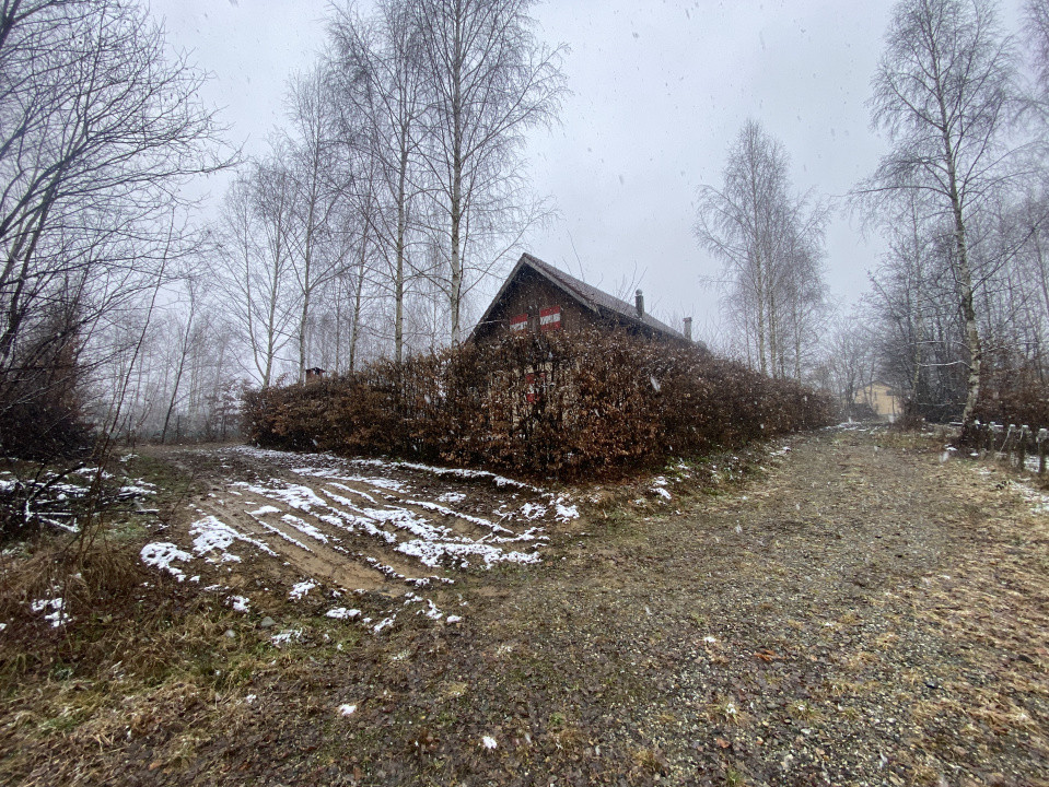 Teren de vânzare 500mp in spate la BRAMBURA PARK Valea Avrigului