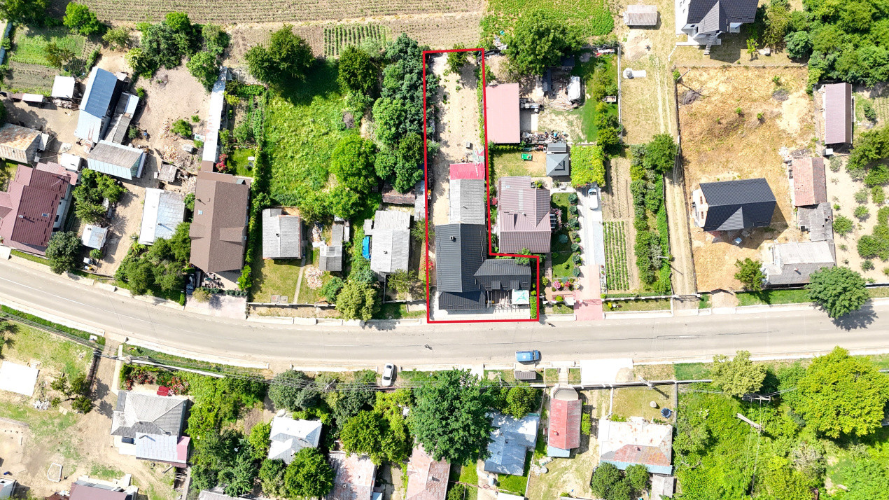 Spatiu Comercial 120 MP Situat Central - Plesesti, Vulturesti, Suceava