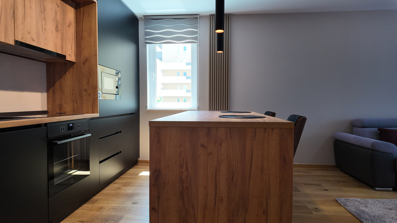 Studio complet mobilat și utilat, Urban Plaza - prima închiriere