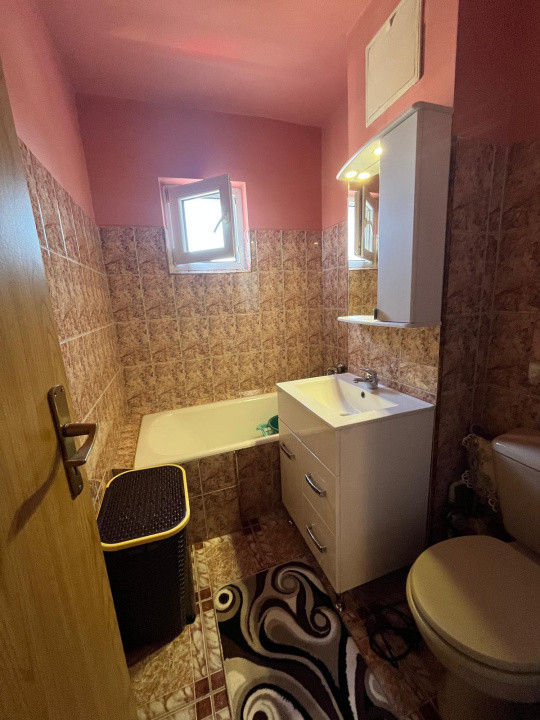 Apartament spațios cu 4 camere – Turnișor, Sibiu