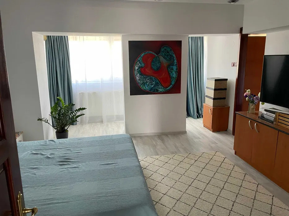 Apartament 2 camere, 100 mp, Bulevard Nicolina - Rond Vechi