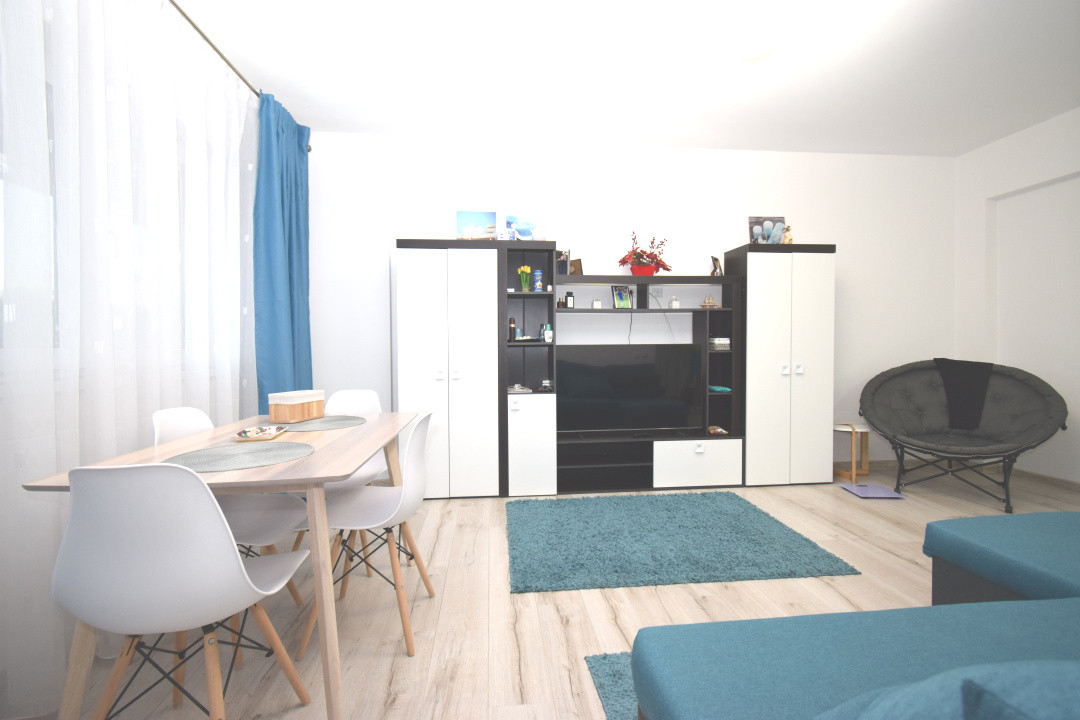 Apartament decomandat, bloc nou, complet mobilat, loc de parcare