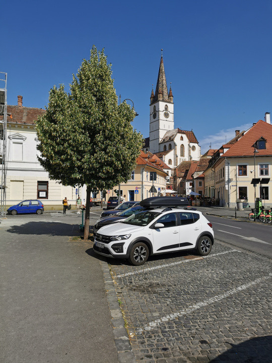 Spațiu comercial, 181mp, Centru Istoric Sibiu, 2 intrări stradale, comision 0%