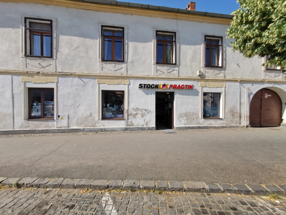 Spațiu comercial, 181mp, Centru Istoric Sibiu, 2 intrări stradale, comision 0%
