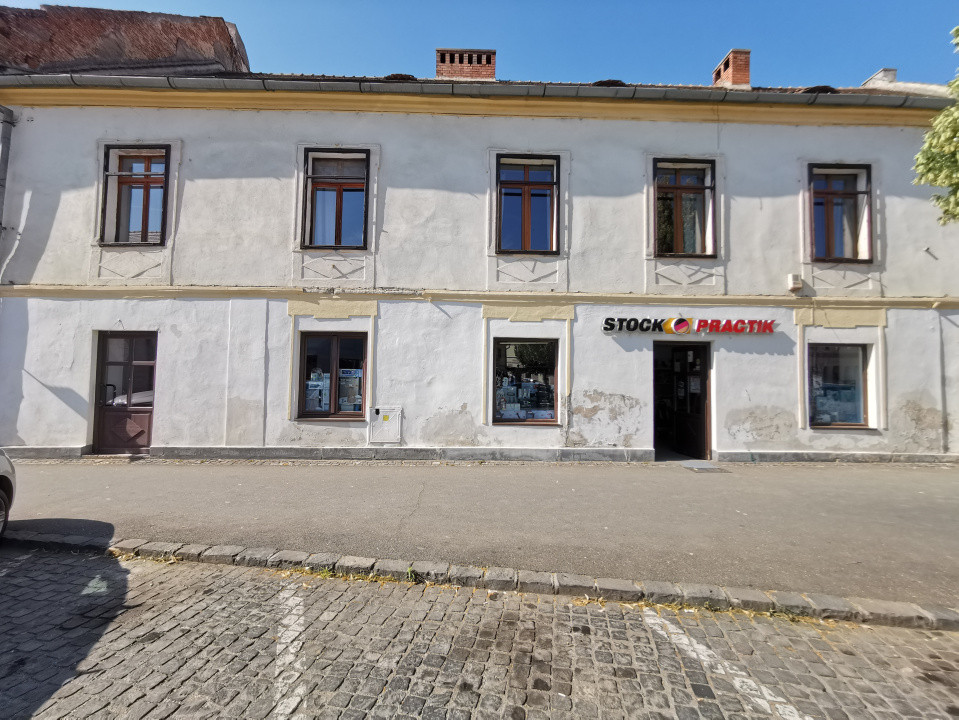 Spațiu comercial, 181mp, Centru Istoric Sibiu, 2 intrări stradale, comision 0%