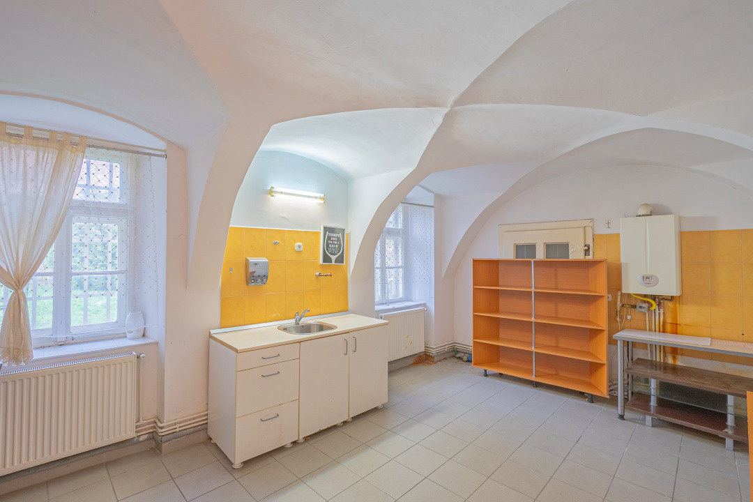 Spațiu comercial, 181mp, Centru Istoric Sibiu, 2 intrări stradale