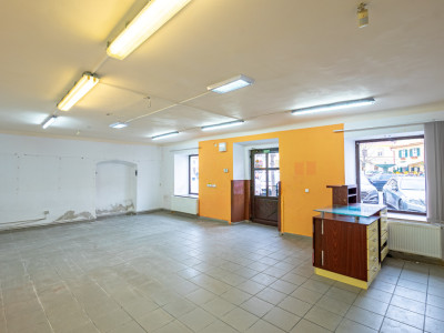 Spațiu comercial, 181mp, Centru Istoric Sibiu, 2 intrări stradale