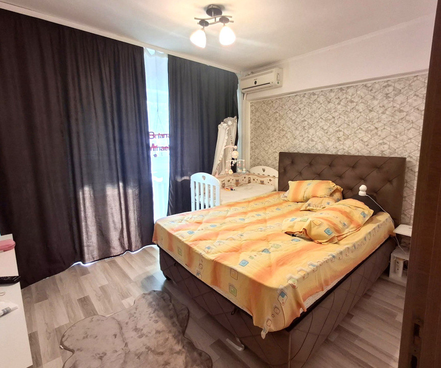 Apartament 1 Mai, 76 mp, et. 1