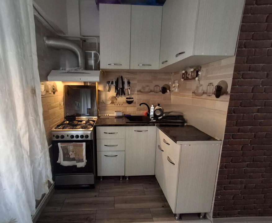 Apartament 1 Mai, 76 mp, et. 1