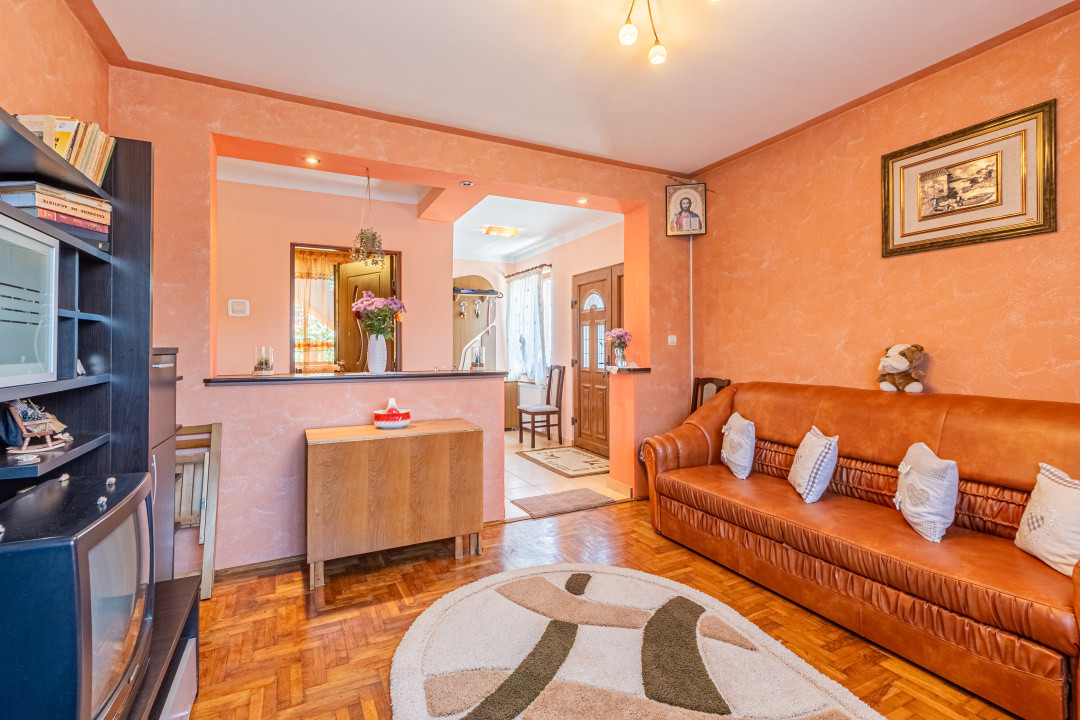 Proprietate cu potential, Rasnov, suprafata generoasa, pret bun,  COMISION 0%