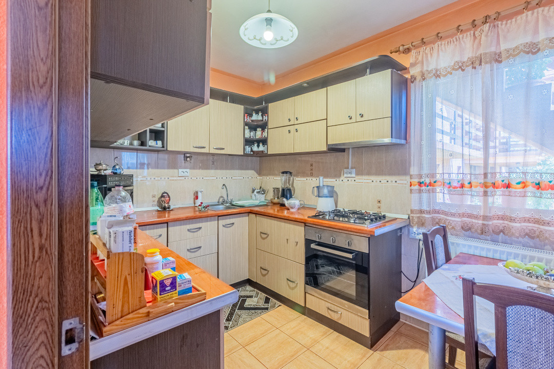 Proprietate cu potential, Rasnov, suprafata generoasa, pret bun,  COMISION 0%