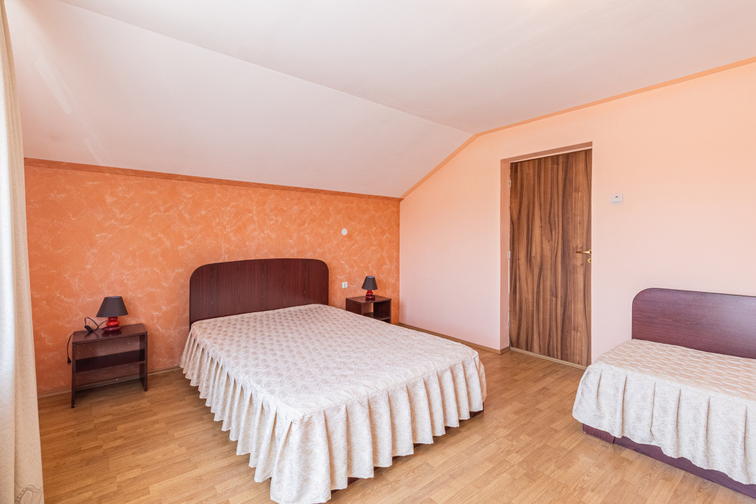 Proprietate cu potential, Rasnov, suprafata generoasa, pret bun,  COMISION 0%