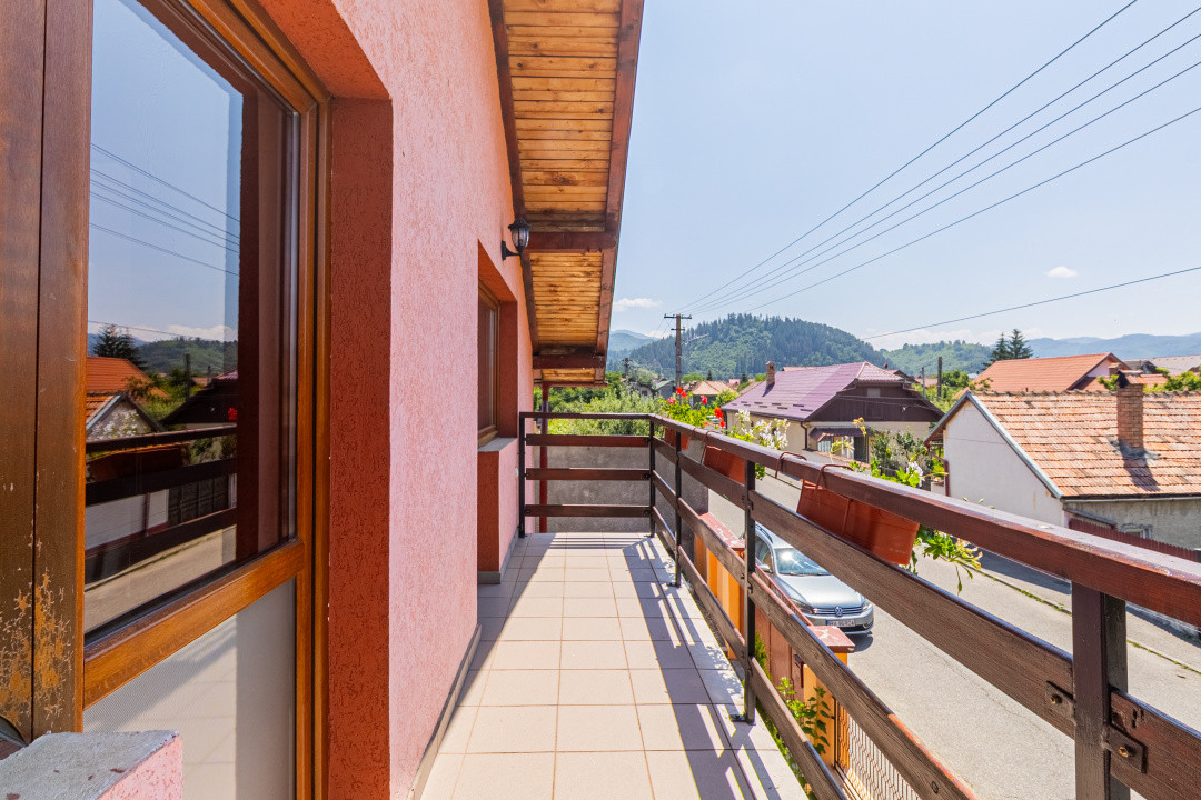Proprietate cu potential, Rasnov, suprafata generoasa, pret bun,  COMISION 0%