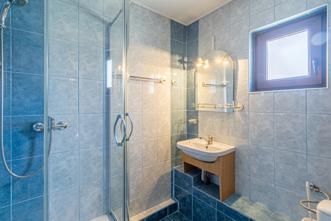 Proprietate cu potential, Rasnov, suprafata generoasa, pret bun,  COMISION 0%