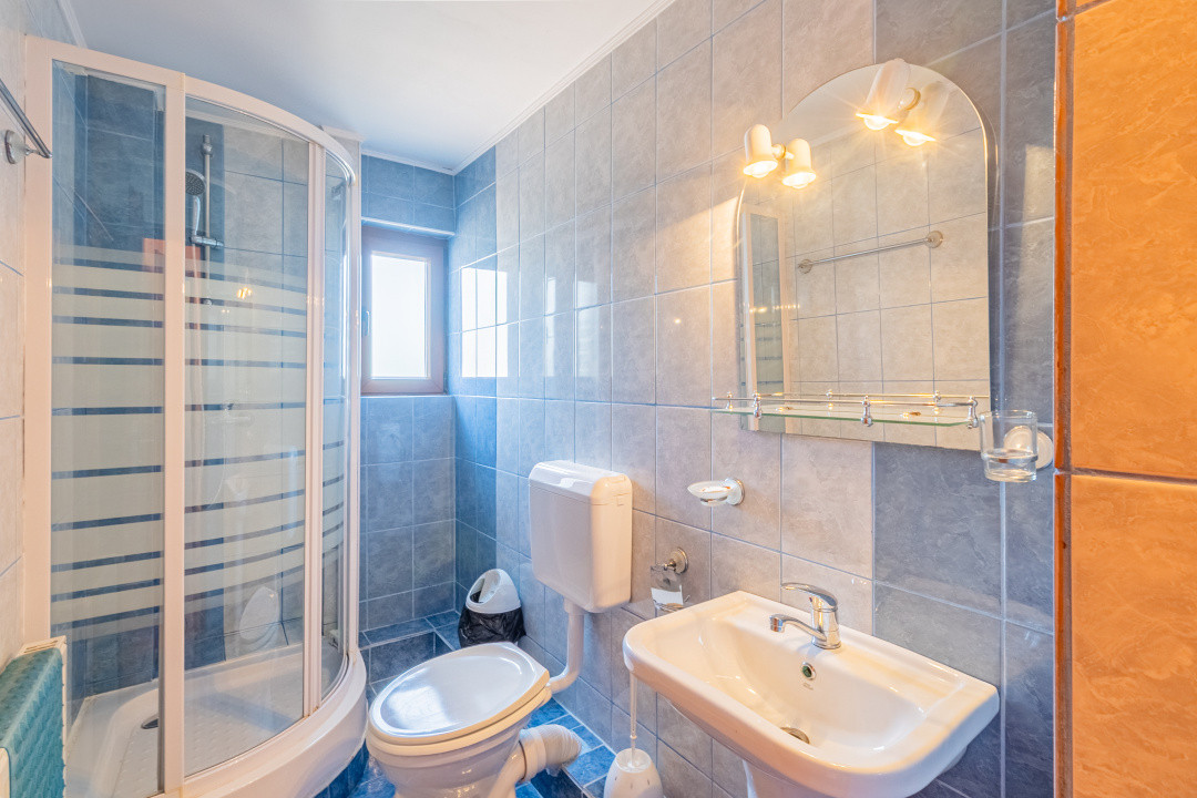Proprietate cu potential, Rasnov, suprafata generoasa, pret bun,  COMISION 0%