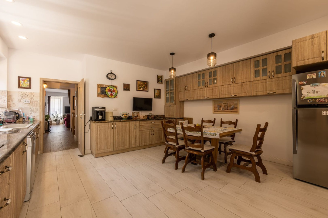 Casa moderna in inima Brasovului, COMISION 0%